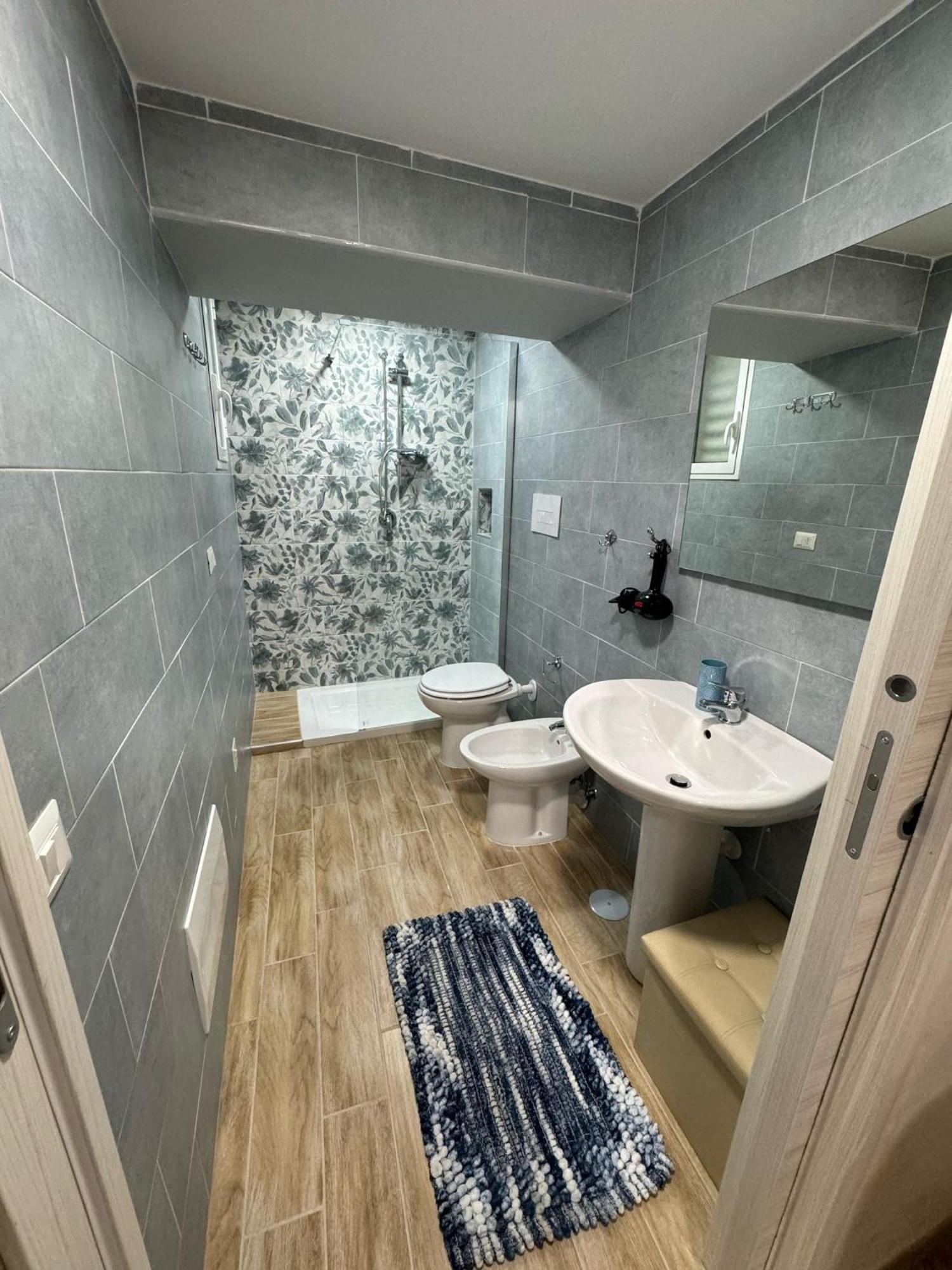 Spezzano House Apartment