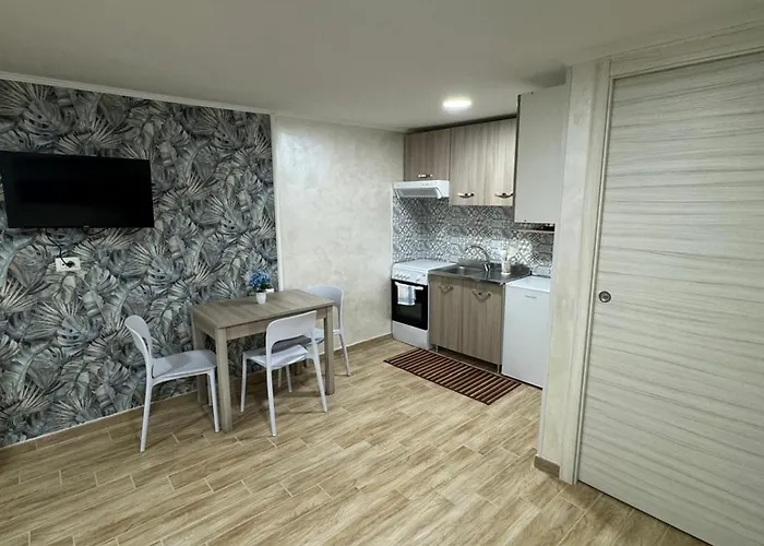 Spezzano House
