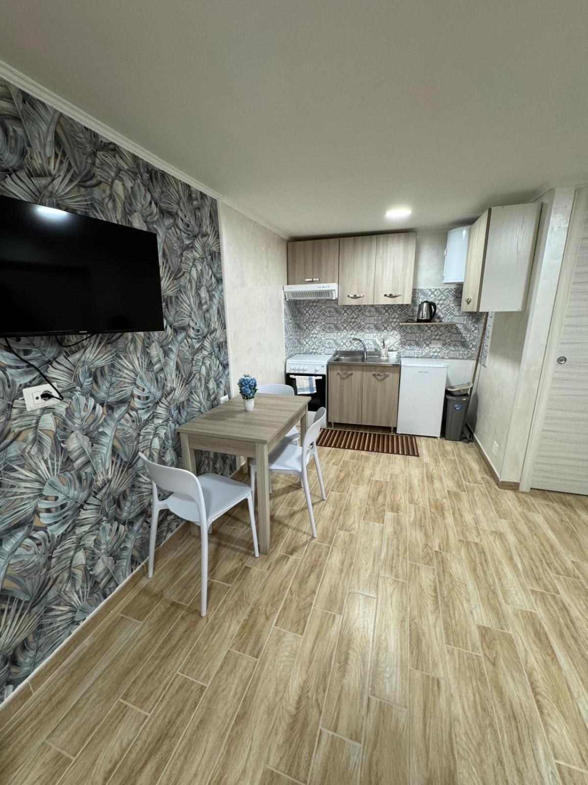 Spezzano House Apartment *