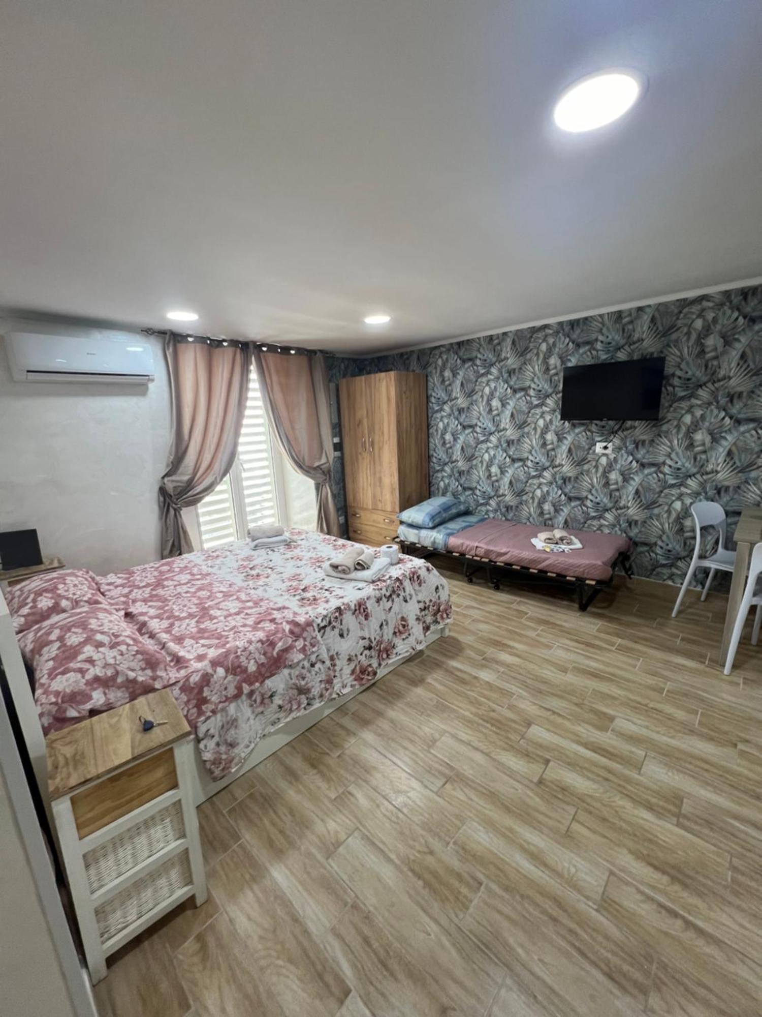 Apartment Spezzano House